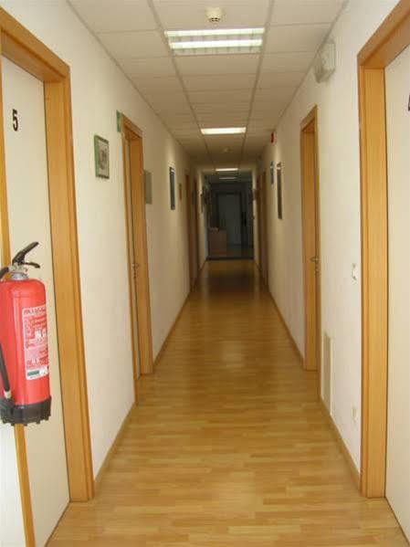 Hotel Oasi Муджа Екстер'єр фото